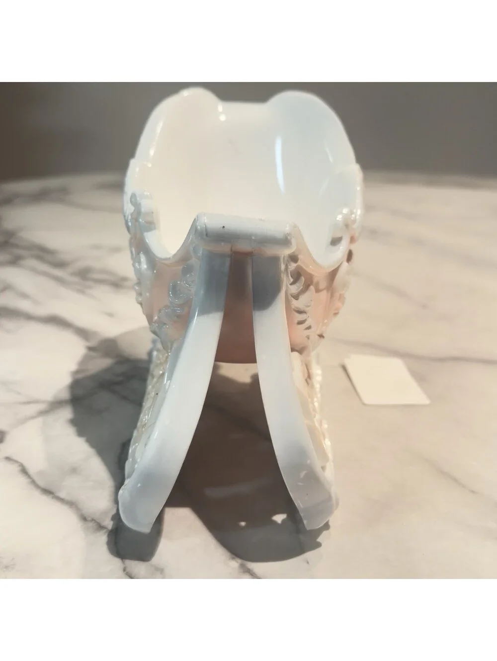 N/A solid plastic